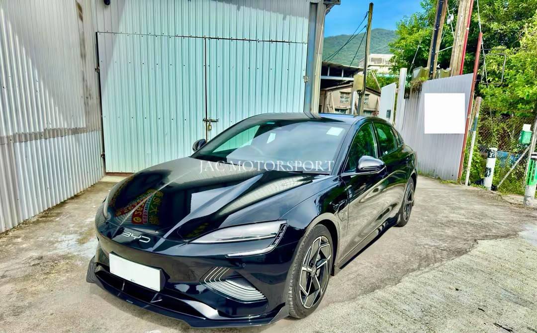 BYD SEAL BODYKIT CARBON FIBER