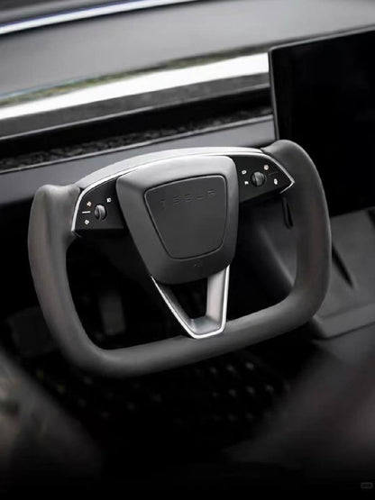TESLA MODEL Y YOKE STEERING